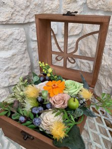 プリザーブドフラワー講座「Wood Box」→9月2日（水）に延期となりました。 @ 会議室1.2